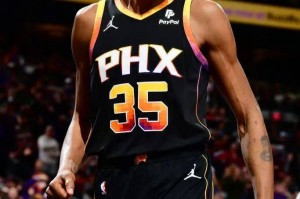 雷竞技网址-这也行？巴塞罗那围绕中超造点机会杜兰特在SKT比赛中精彩发挥，赛前密尔沃基雄鹿调整名单以备中超 